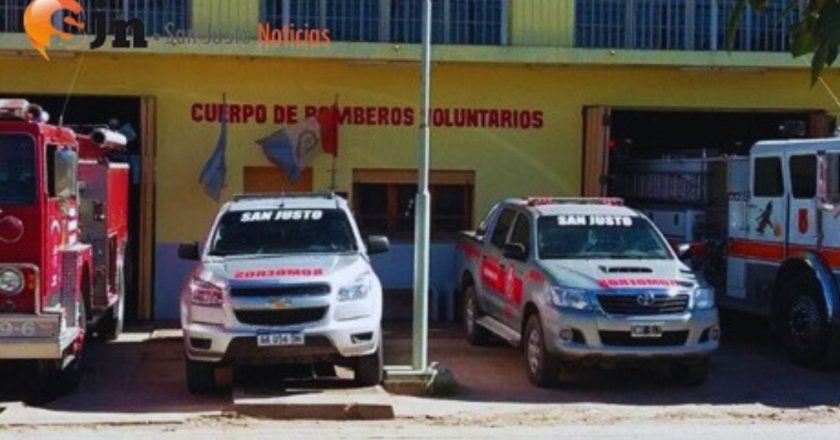 TRABAJO DE BOMBEROS VOLUNTARIOS EN BARRIO LEVEQUI