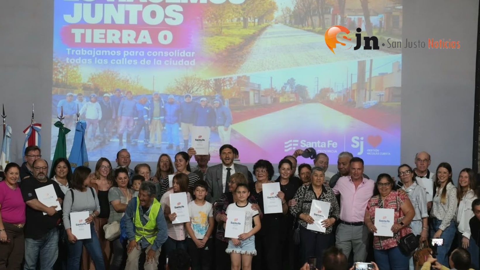PULLARO, BORLA Y CUESTA ENTREGARON EL TÍTULO DE PROPIEDAD DE SUS VIVIENDAS A 92 VECINOS DE SAN JUSTO
