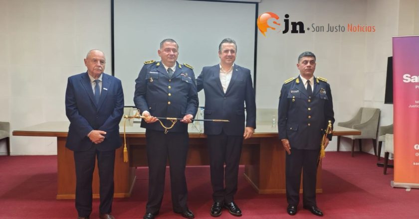 EL DIRECTOR GENERAL DE POLICÍA EDUARDO ARIAS RECIBIÓ UNA IMPORTANTE DISTINCIÓN PROVINCIAL